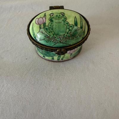 Limoges Ladybug Trinket Box and More (LR-BM)