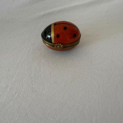 Limoges Ladybug Trinket Box and More (LR-BM)