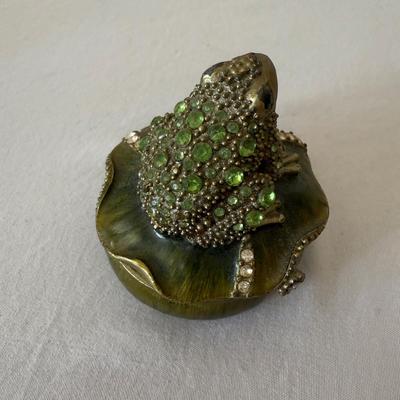 Limoges Ladybug Trinket Box and More (LR-BM)