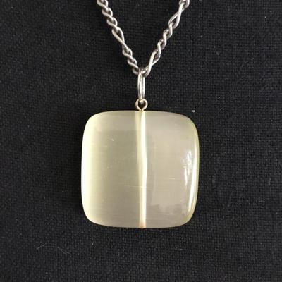 Silver toned, vintage chain necklace with square stone pendant