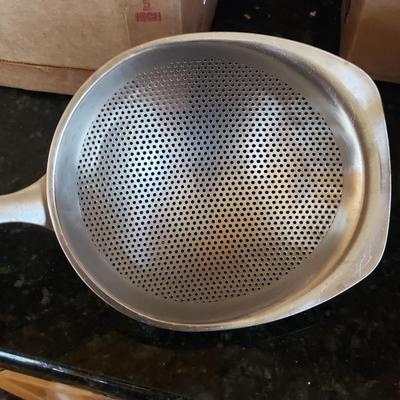 OXO, Leifheit Kitchen Utensils and More (K-KD)