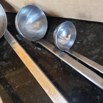 OXO, Leifheit Kitchen Utensils and More (K-KD)
