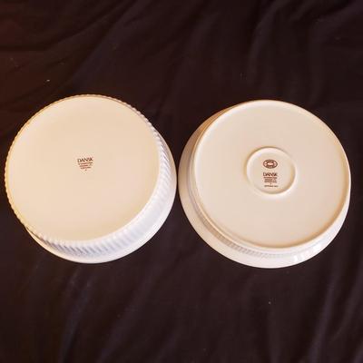 White Corning Ware and Dansk Cookware (K-KD)