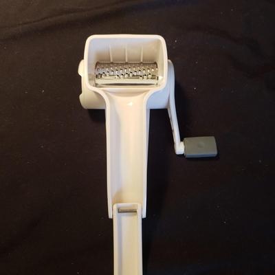 Kitchen Gadgets-OXO, Westmark, and More (K-KD)