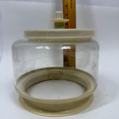 Vintage 1970's Tupperware Clear 6 1/4 Cup 1.5 Liter Container Canister Almond Lid