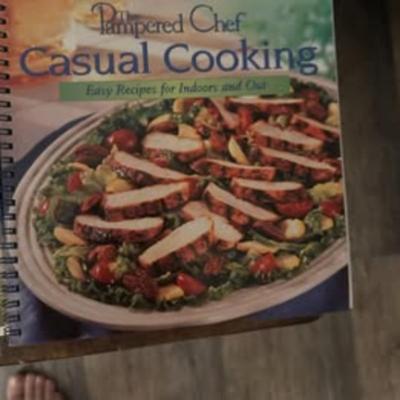 PAMPERED CHEF CASUAL COOKING