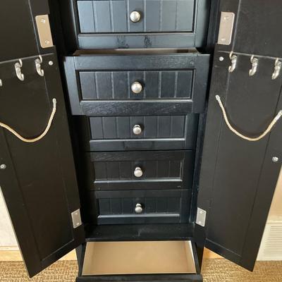 Black jewelry stand