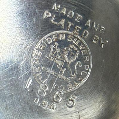 Meriden Silver Plate Oval Lidded Tureen Serving Bowl