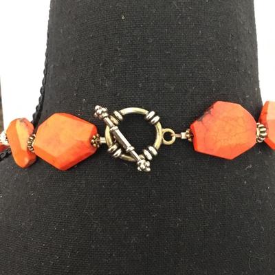 Vintage large Howlite stone necklace with toggle clasp