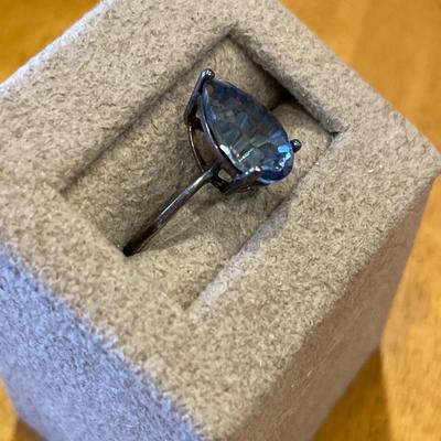 Light blue tear drop 925 ring