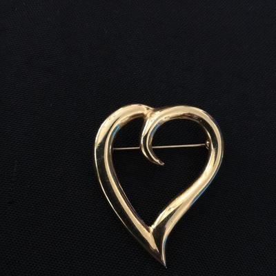 Vintage, gold, toned, heart brooch