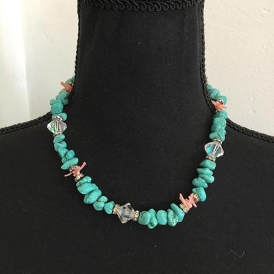 Howlite & crystal necklace