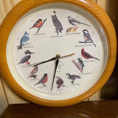 Bird sounds clock
