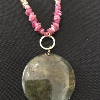 Labradorite Circular pendant & Silver tone, chain necklace