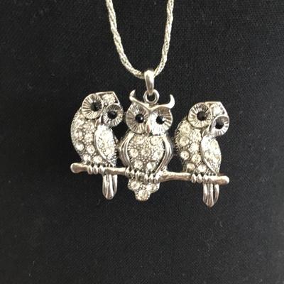 Cute vintage little owl pendant and silver chain necklace