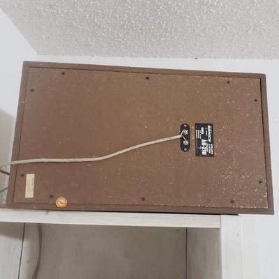 Two Sonics 3 Way Speakers (WM-KD)