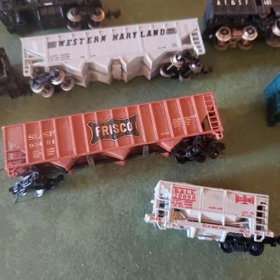 N Scale Model Trains by Atlas, Arnold, Bachman, Life Like and More (BG-KD)