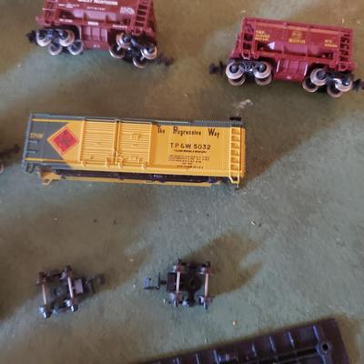N Scale Model Trains by Atlas, Arnold, Bachman, Life Like and More (BG-KD)