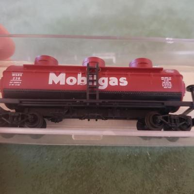 N Scale Model Trains by Atlas, Arnold, Bachman, Life Like and More (BG-KD)