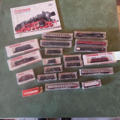 N Scale Fleischmann Model Trains (BG-KD)