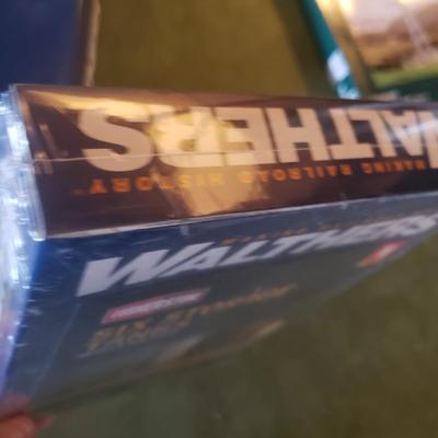 N Scale NIB Kits by Walthers (BG-KD)