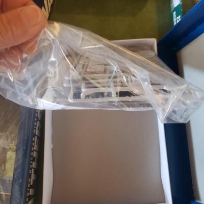 N Scale NIB Kits by Walthers (BG-KD)