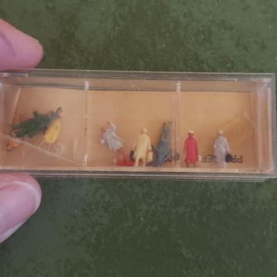 N Scale Model Scenery by Faller and More (BG-KD)