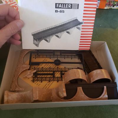 N Scale Model Scenery by Faller and More (BG-KD)