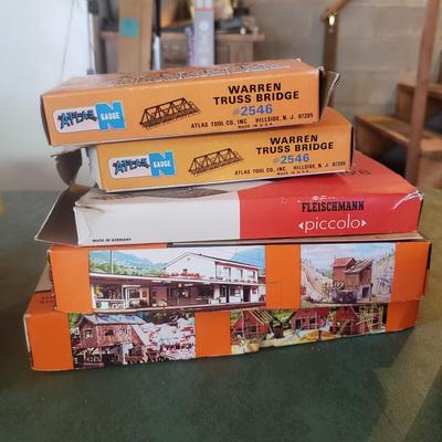 N Scale Model Scenery by Faller and More (BG-KD)