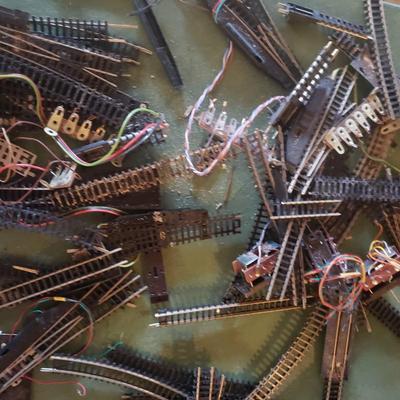 N Scale Model Train Tracking, Wiring and More (BG-KD)