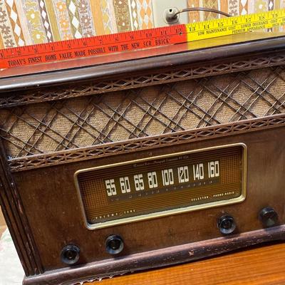 Vintage Selector Phono radio