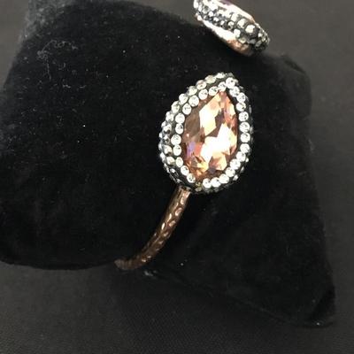 Vintage rhinestone hinge bracelet