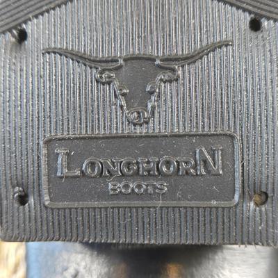 LOT 3A: Longhorn Cowgirl Boots New in Box, Unknown Size