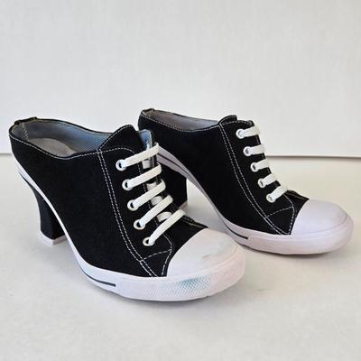 LOT 7A: New In Box l.e.i. Heeled Sneakers Size 7.5 & Slightly Worn Bakers Heeled Sneakers Size 7