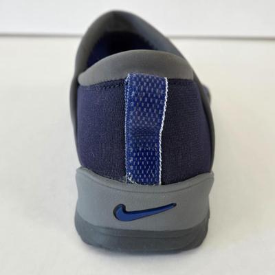 LOT 8A: Two Pair Slightly Worn Nike All Conditions Gear Shoes Size 7