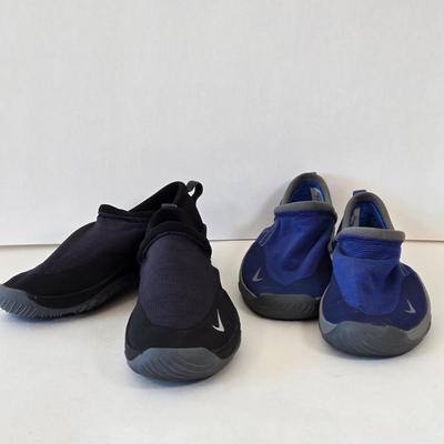 LOT 8A: Two Pair Slightly Worn Nike All Conditions Gear Shoes Size 7