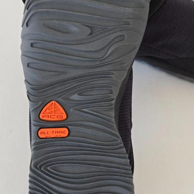 LOT 8A: Two Pair Slightly Worn Nike All Conditions Gear Shoes Size 7