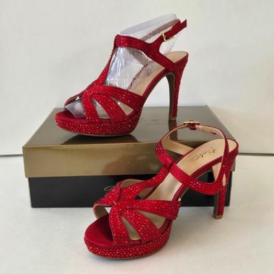 LOT 14B: Gently Worn Thalia Sodi Formal Shoes Size 7.5