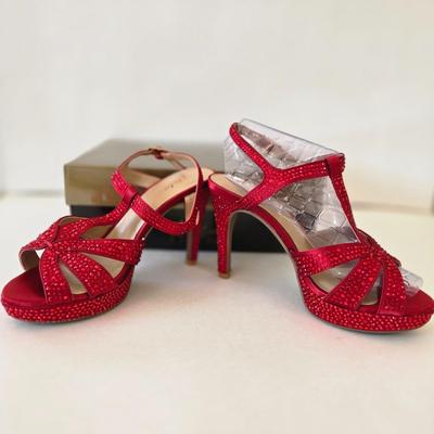 LOT 14B: Gently Worn Thalia Sodi Formal Shoes Size 7.5