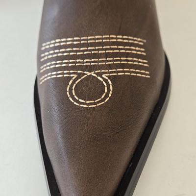 LOT 17B: New Rampage Cowgirl Boots Size 8