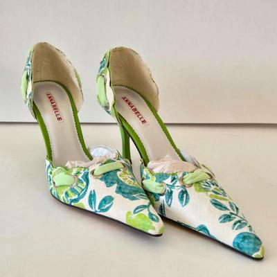 LOT 19B: New in Box Annabelle Dress Shoes Size 7