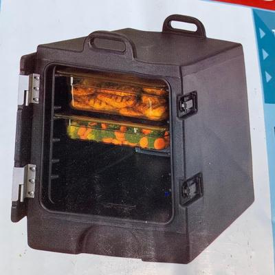 LOT 21 B: NIP Cambro Insulated Camcarrier #300MPC