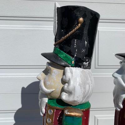 LOT 22 B: Plaster Christmas Solider Yard Decor