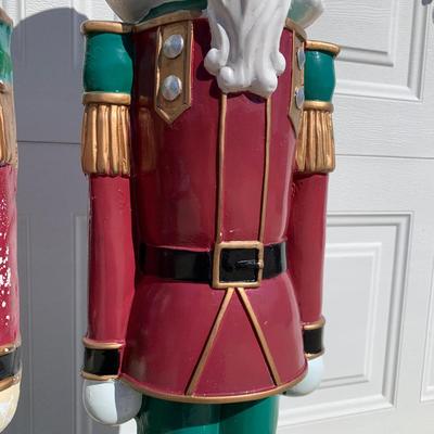 LOT 22 B: Plaster Christmas Solider Yard Decor