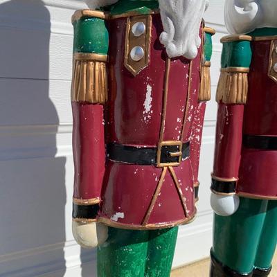 LOT 22 B: Plaster Christmas Solider Yard Decor