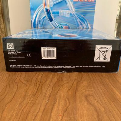 LOT 28 B: 3 NIP Zoom Tubes Car Trax RC Car Trax Set