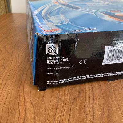 LOT 28 B: 3 NIP Zoom Tubes Car Trax RC Car Trax Set