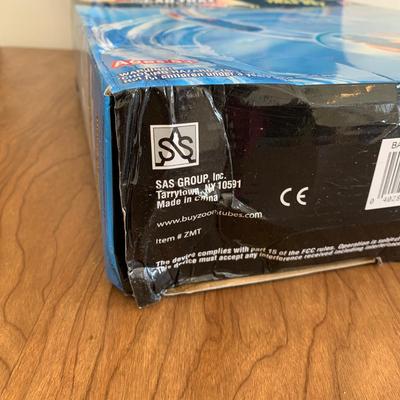 LOT 28 B: 3 NIP Zoom Tubes Car Trax RC Car Trax Set