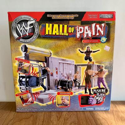 LOT 31 A: NIP Jakks Pacific WWF Hall Of Pain