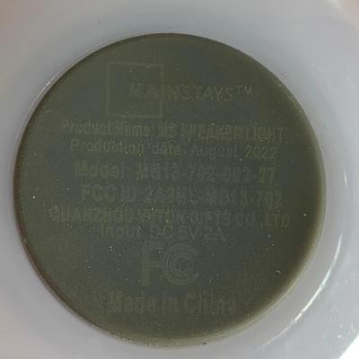 LOT 33 A: NIP Polaroid Bluetooth Portable Speaker & Mainstays Speaker Light w/ Cord